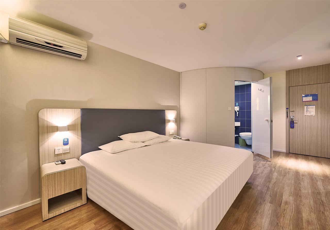 Hanting Express Shanghai Jiazhan Road Екстериор снимка