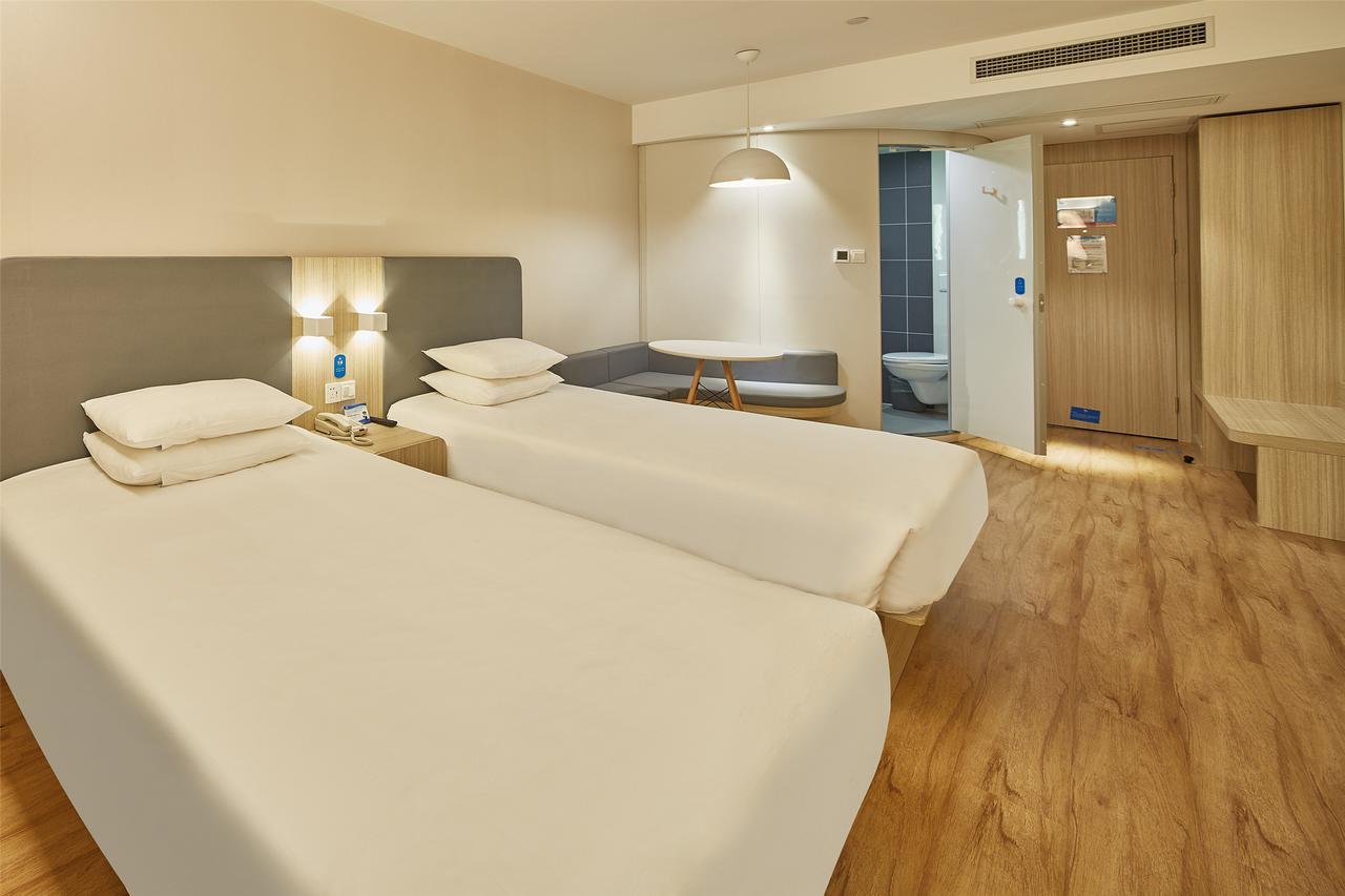 Hanting Express Shanghai Jiazhan Road Екстериор снимка